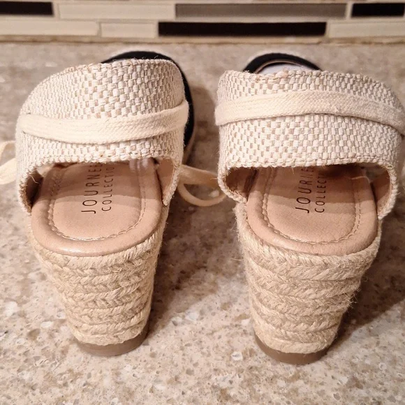 Journey Collection espadrille wedge sandals - Picture 3 of 10